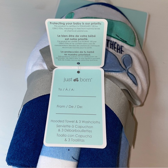 Carter’s Bibs 🦕 and Just Born Hooded Towel 🐳 and Washcloths - both NWT - Picture 13 of 14